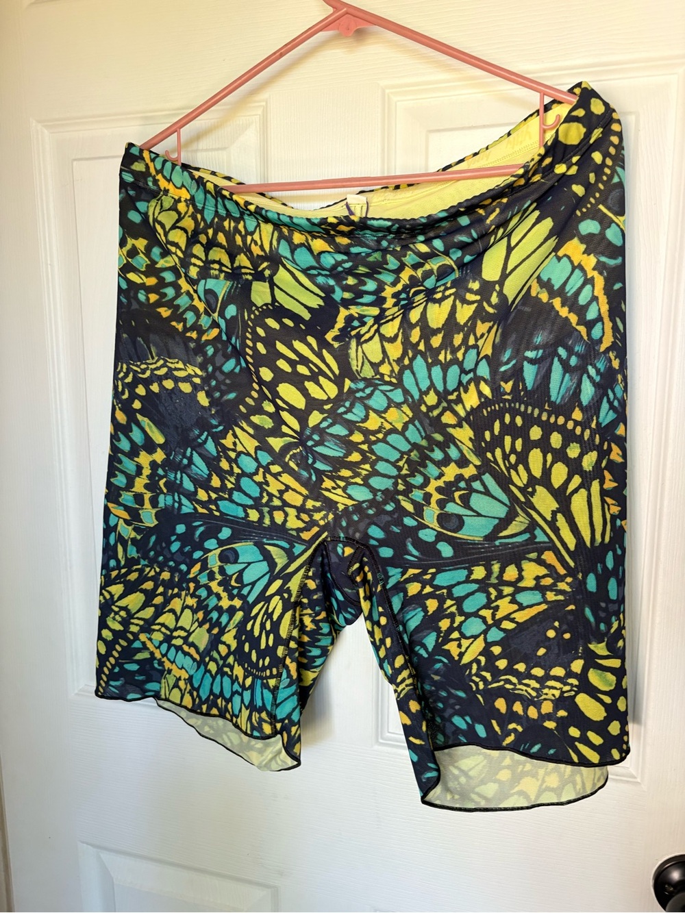 YITTY Black, Yellow & Teal Butterfly-Print Bike Shorts